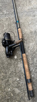 Rybárske prúty (udice) s navijákmi - 9