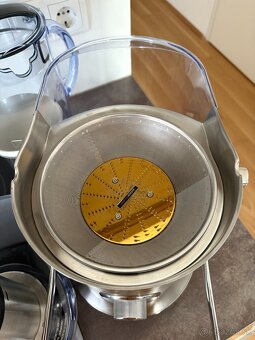 Odšťavovač Sage® SJE830BSS The Nutri Juicer Cold XL - 9