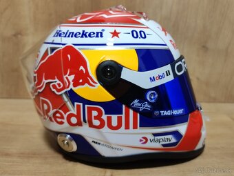 Max Verstappen - 2025 sezonna helma 1:2 + podpis karta - 9