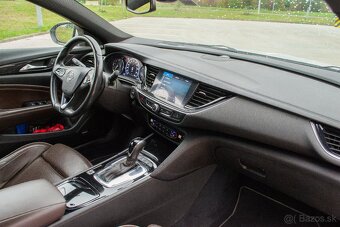 Opel Insignia GSI 2.0 CDTI BiTURBO 210k S S 4x4 AT8 - 9