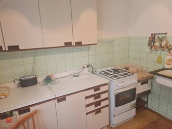 Predám rodinný dom Komjatice - 9