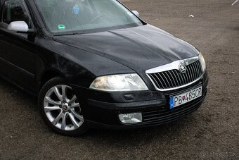 Škoda Octavia Combi 2.0 TDI Ambiente MAX - 9