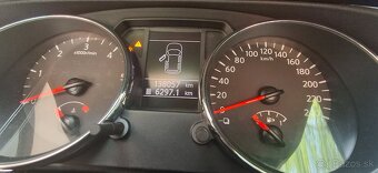 Nissan qashqai 1.6 - 9
