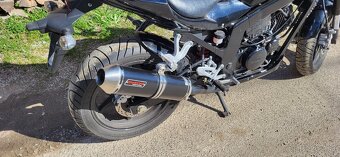 Hyosung GT 250 - 9