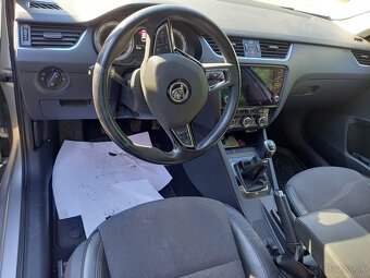 Škoda octavia 3 combi - 9