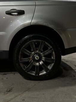 Range Rover Sport HSE 2.7 TDV6 - 9