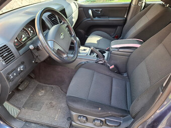 KIA SORENTO 2,5 diesel 4x4 AUTOMAT - 9