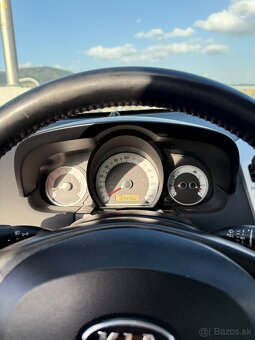 Kia ceed 1.6i - 9
