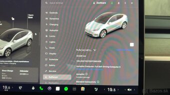 Tesla Model Y 60kWh, SR LFP, AKO NOVÉ - 9