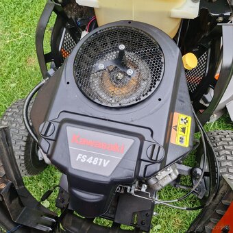 Traktorová kosačka Husqvarna CTH 164T Twin Kawasaki - 9