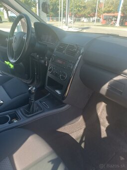Predám Mercedes Benz A 150 benzín manuál - 9