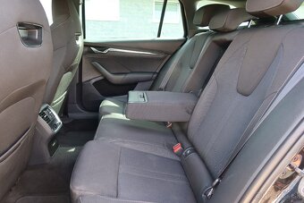 Škoda Octavia 4 Combi Sport 2.0 TDI 110 kw, full LED, tažné - 9
