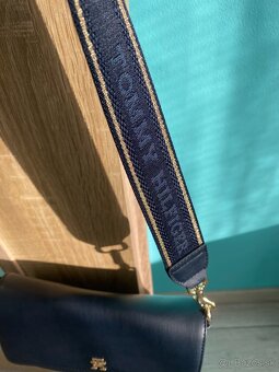 Kabelka TOMMY HILFIGER Joy - 9