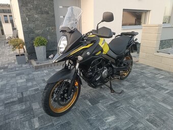 Suzuki V-strom 650 XT - 9