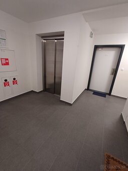 Predam 2 izb. apartmán,Žilinská, BA – Staré mesto - 9