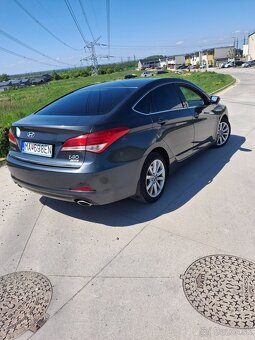 Hyundai i40 1,7 CRDi 100kW Style 12/2013 - 9
