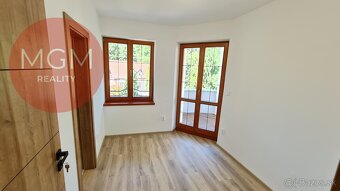 OBCHODNO-ADMINISTRATÍVNÉ PRIESTORY, Rajecké Teplice - Ce - 9