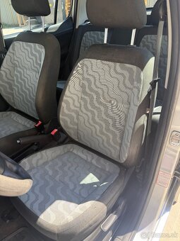 ŠKODA FÁBIA II 1.4MPI ROK 2008 PO SERVISE - 9