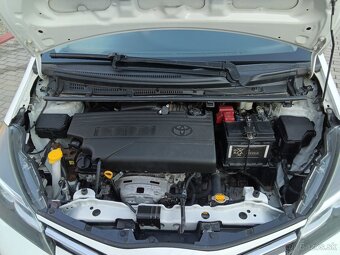 Toyota Yaris 1.3 -73KW  r.v. 2015    74 500 km - 9