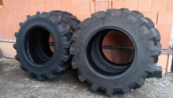 Traktorova pneumatika,plast traktor Zetor ukt - 9