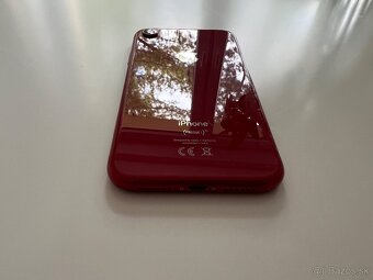 iPhone XR 64GB RED Product - 9