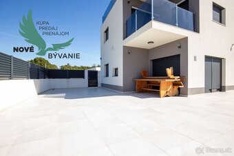 REZERVOVANÉ Na predaj novostavba apartmánu so záhradou v Cho - 9