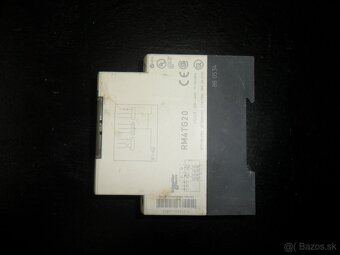 Rôzny elektromateriál - 9