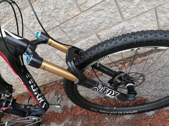 REZERVOVANE SPECIALIZED S-Works Stumpjumper FSR 29 - 9