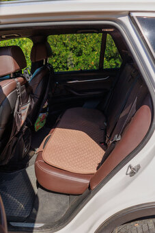 BMW X5 F15 xDrive40d A/T – TOP výbava, perfektný stav, odpoč - 9