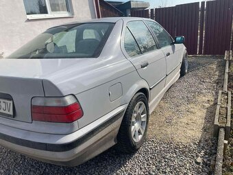 BMW E36 320i M50B20 - 9
