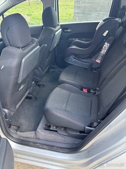 Peugeot 5008 - 9