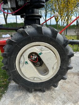 Malotraktor Diamon PA80 s vlečkou a príslušenstvom - 9