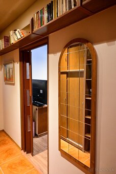 Krásny, priestranný, staromestský 1,5i byt na prenájom - 9