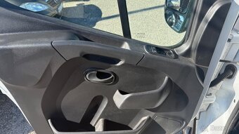 Opel Movano 2,3dCi 100kW, M6 F3500 - 9