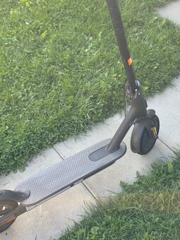 XIAOMI SCOOTER - XIAOMI ELEKTRICKÁ KOLOBEŽKA - 9