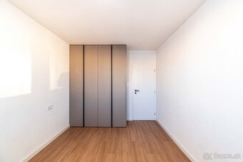 Dizajnový 3 izbový byt po kompletnej rekonštrukcii, 72 m2 - 9