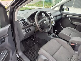 Volkswagen Touran 1.9 TDi,facelift HIGHLINE - 9