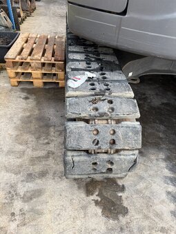 Pásový bagr VOLVO ECR 145EL - 9