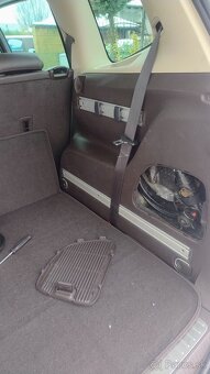 Predám Opel Zafira Tourer nepojazdné - 9