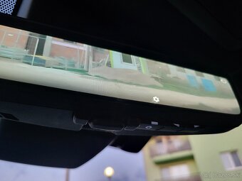 Toyota Rav4 Plug-In hybrid - 4x4 - 9