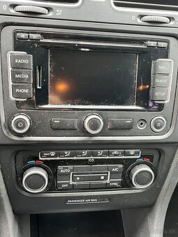 VW Golf 6 Variant 1.6 TDi 77kW - 9