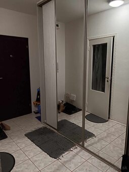 prenajom 2izboveho bytu s balkonom Rožňava - 9