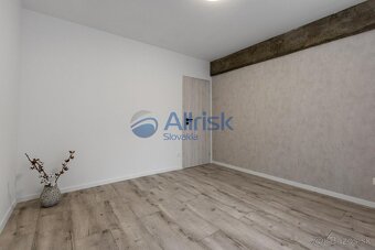 Na predaj moderný 3-izbový byt po kompletnej rekonštrukcii v - 9
