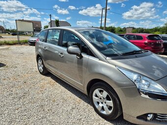 Peugeot 5008 - 9