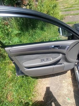 Rozpredám Audi A6 C5 2.5tdi 120kw automat r.v 2004 - 9