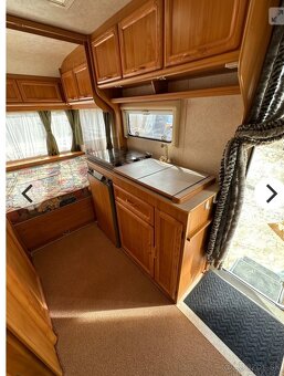 HYLANDER 460 - 9