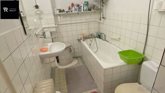 TRNAVA REALITY - rodinný dom, pôvodný stav, pozemok 820 m2, - 9