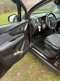 Predám Opel Mokka 4x4 - 9