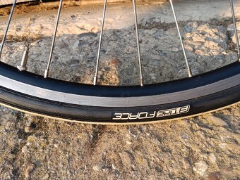 Cestný bicykel Fort - 9