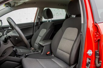 Hyundai Tucson 1.6 CRDi A/T - 9